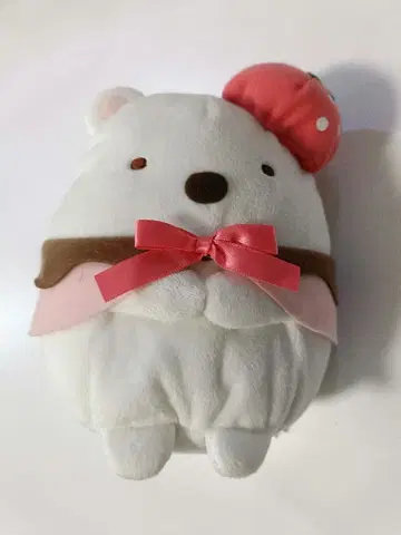 딸기 모자 시로쿠마 봉제 인형