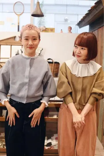 닷 앤 스트라이프스 AMOSSA 밀라노 리브 퍼프 슬리브 가디건