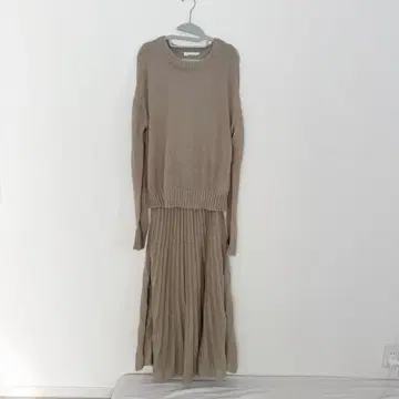 미라 오웬 셋업 니트 원피스 플리츠 [ 낱개 판매 불가 ]