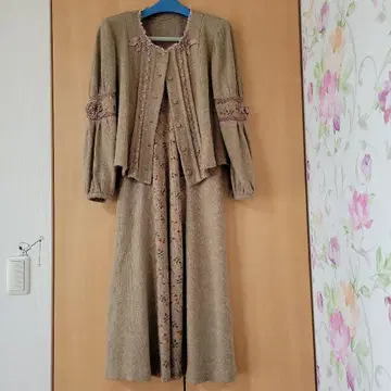 자수 베이지 셋업
