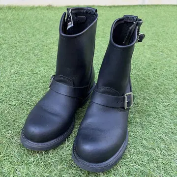 Frye 블랙 엔지니어 부츠