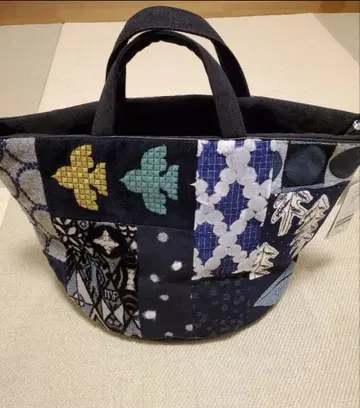 미나 페르호넨 바스켓 백