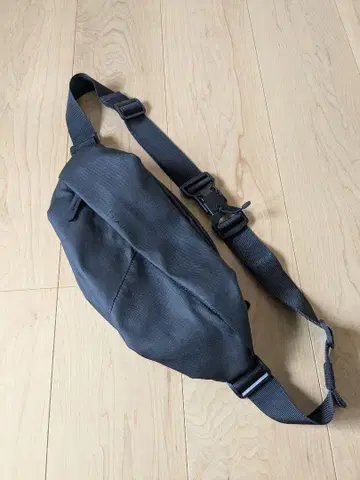 세이파스 숄더백 L 사이즈
