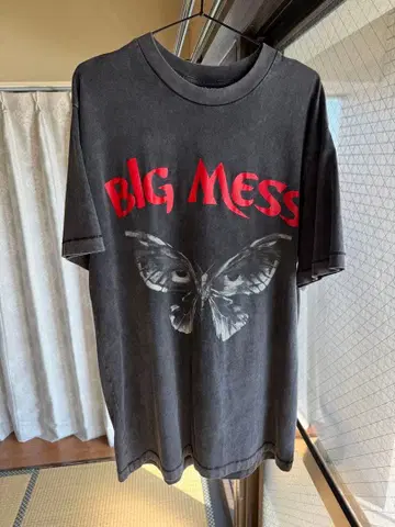 BIG MESS T셔츠