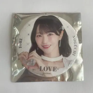 =LOVE 이코러브 노구치 이오리 캔뱃지 아레나 투어 2025 의상 2