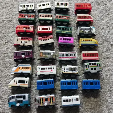 개당 90엔 캡슐 프라레일 차량 묶음 판매 31량