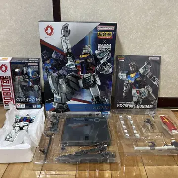 초합금 RX-78F00/E ROBOT혼 RX-78F00/E