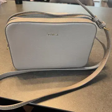 [ 새상품급 ] FURLA 그레이 숄더백