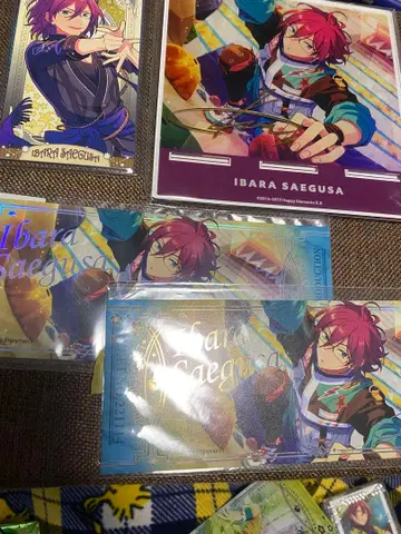 앙스타 사에구사 이바라 봉제 인형 및 캔뱃지