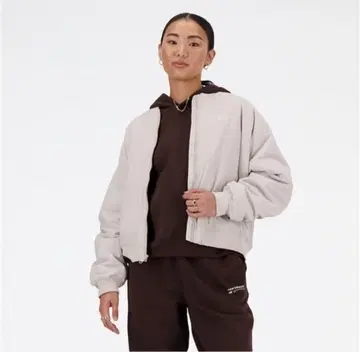 뉴발란스 Linear Heritage 우븐 봄버 자켓 S