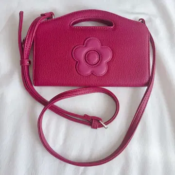새상품급 MARY QUANT 마리콴트 지갑 숄더 퍼스 핑크