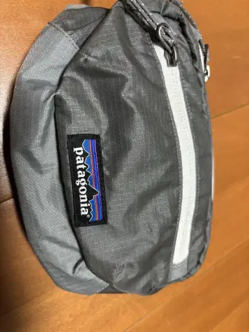 patagonia 그레이 바디백