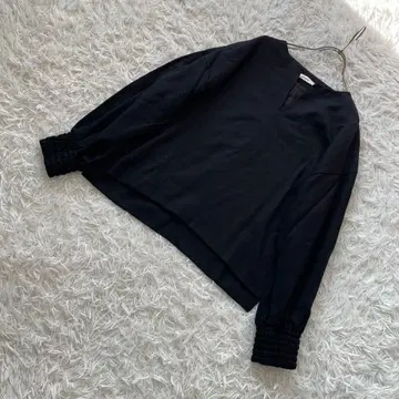 최종 가격 ebure 에부르 울 블라우스 풀오버