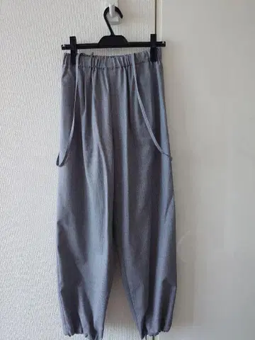 [ 새상품급 ] GALERIE VIE 워셔블 갭 이지 팬츠 허리밴딩