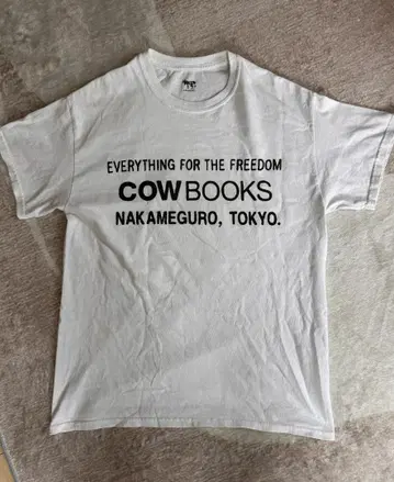 나카메구로 COW BOOKS 티셔츠