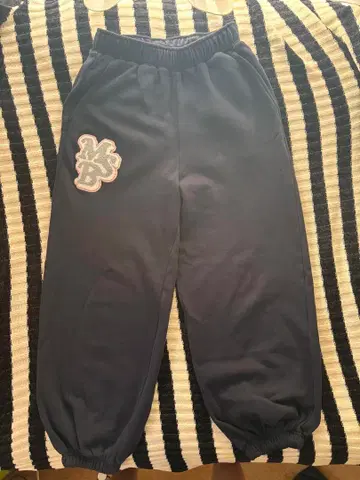 MySugarBabe(MSB) 와펜 스웨트 팬츠