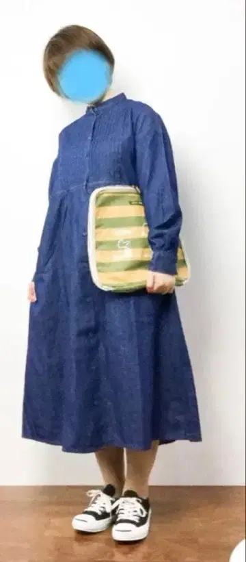 사만사 모스모스 데님 프론트 오픈 턱 원피스