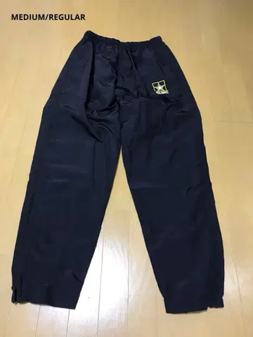 US ARMY APFU 트레이닝 팬츠 MEDIUM/REGULAR