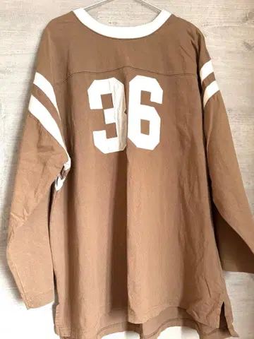 사만사 모스모스 브라운 로고T셔츠