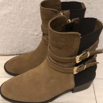 ZARA 카멜 스웨이드 부츠