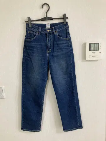 리 에니시스 스트레이트 데님