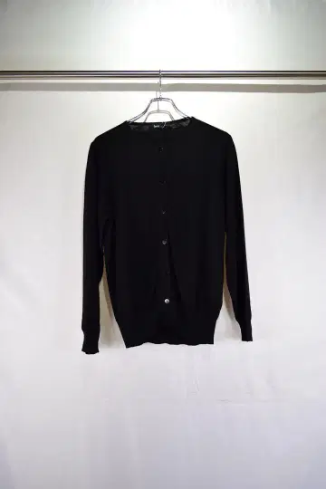 구제 메리노울 블랙 라이트 가디건 이탈리아제 빈티지