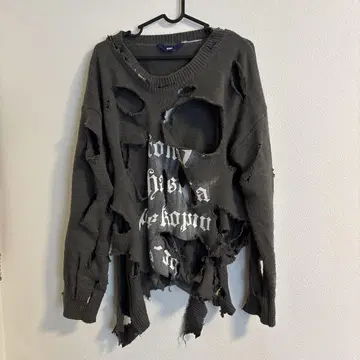 [리메이크] 데미지 가공 니트 스웨터