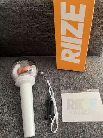 RIIZE 라이즈 OFFICIAL FANLIGHT 응원봉