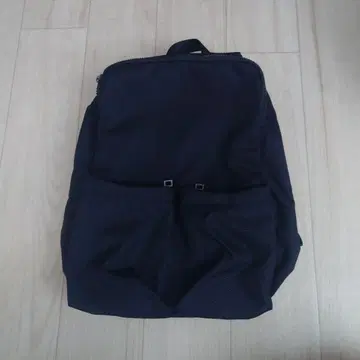 [ 중고품 ] 이삭 백팩 블랙