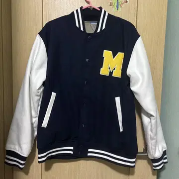 네이비 화이트 바시티 자켓 M 자수