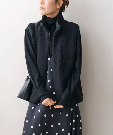 Spick and Span 라이트 보아 지퍼 베스트