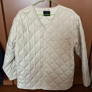 착용 횟수 H&M 퀼팅 자켓 아이보리