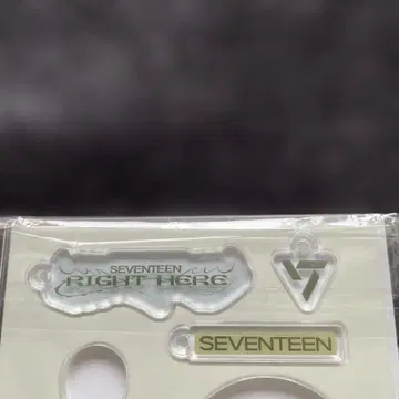 키링 부품 (세븐틴 RIGHTHERE 아크릴 스탠드 부속품)