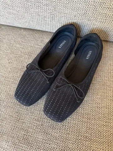 VIVAIA Margaret 스퀘어토 보우 발레리나 플랫 25.0cm