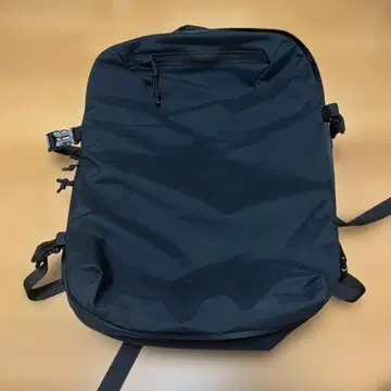백팩 블랙