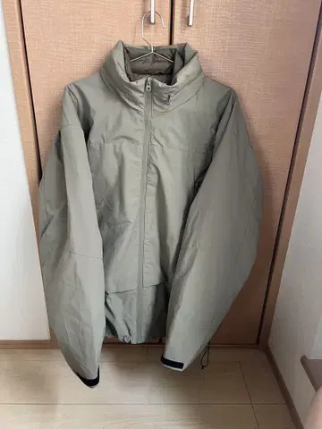 elzstudio 카키 나일론 자켓