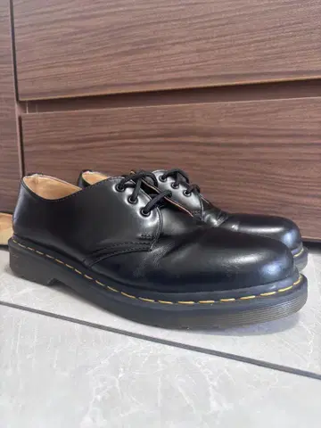 Dr.Martens 닥터마틴 1461 3홀