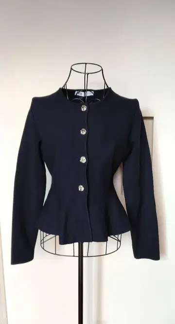 새상품 ZARA 자켓
