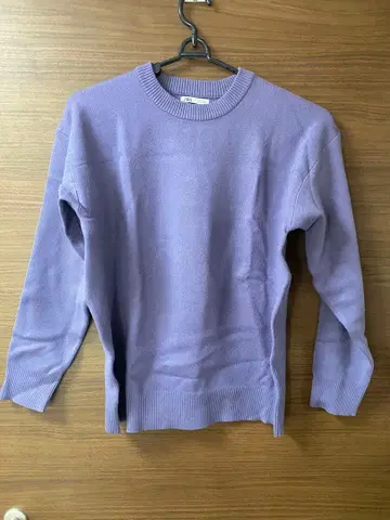 ZARA 라벤더 크루넥 니트