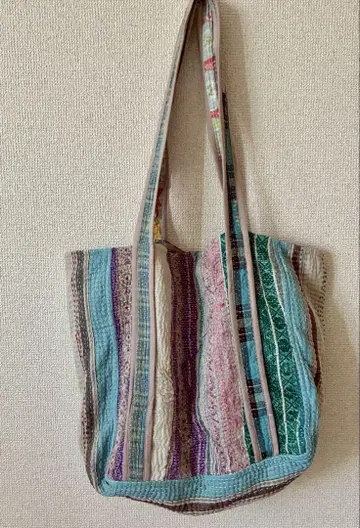 칸타 퀼트 토트백 C 래리 퀼트