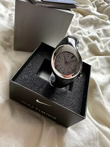 [ 새상품급 ] NIKE TIMING 시계 TRIAX SMOOTH