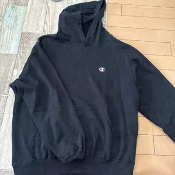 Champion 블랙 후드티 L 사이즈