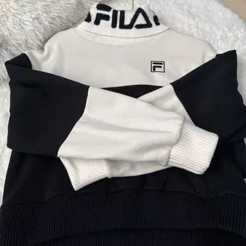 FILA 하이넥 트레이닝복 블랙 화이트