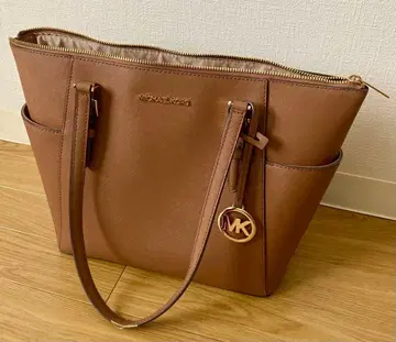 [중고] MICHAEL KORS 브라운 토트백