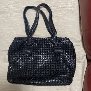 BARNEYS NEW YORK 뜨개질 가죽 토트백
