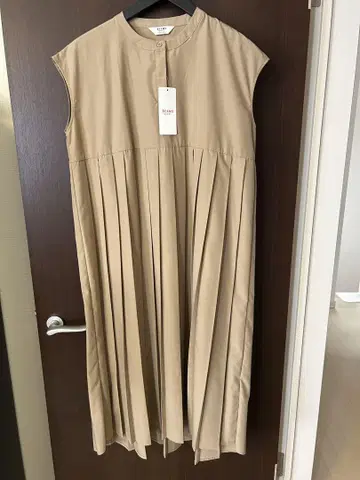 [ 새상품 ] BEAMS HEART 베이지 셔츠 원피스