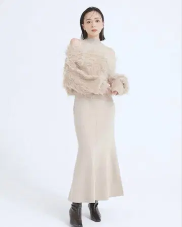오프숄더 레이어드 니트 원피스