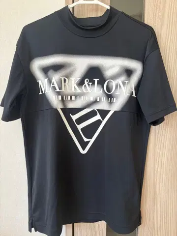 MARK&LONA 모크넥 M 사이즈