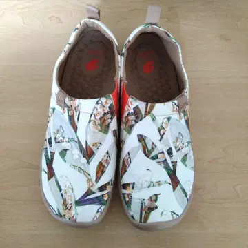 UIN 여성용 슬립온 캔버스 신발 꽃무늬 25cm