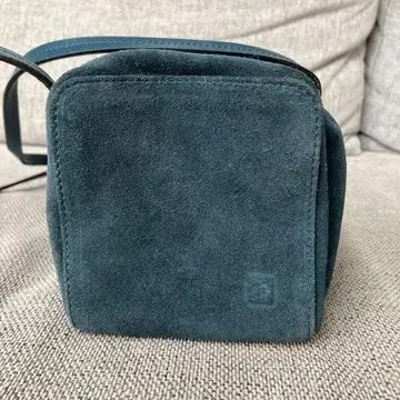 발리 bally 미니 큐브 숄더백